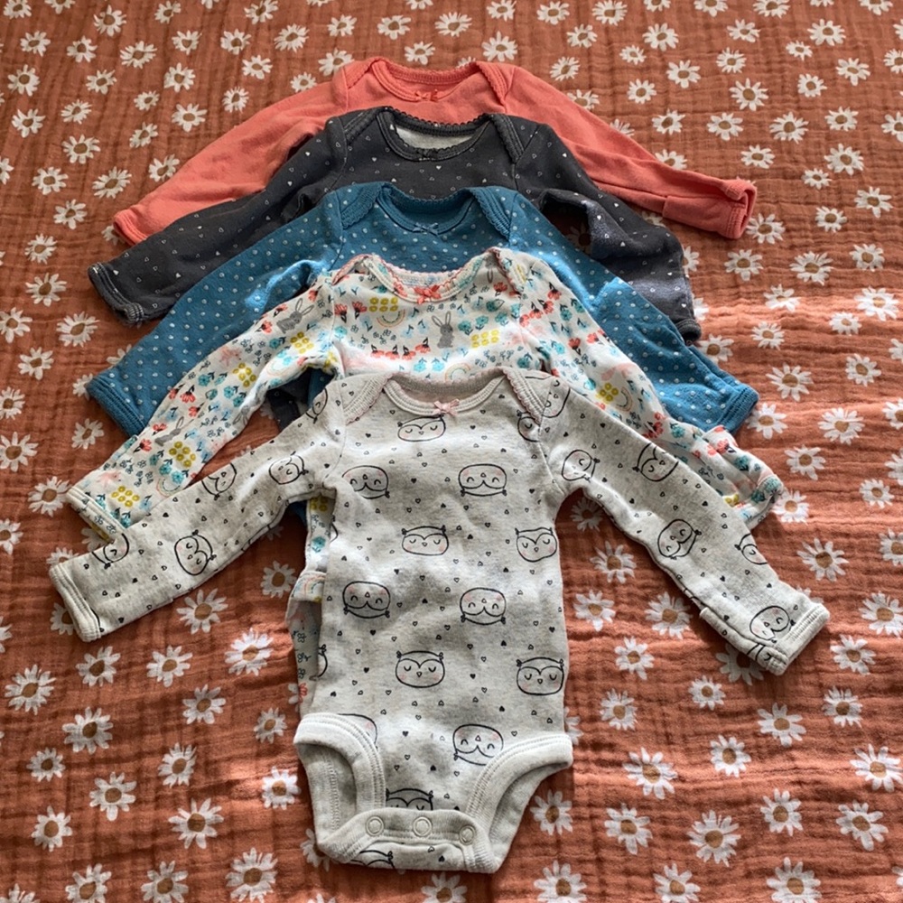 Lot of 5 Preemie Carter’s Long-Sleeved Onesie Bodysuit